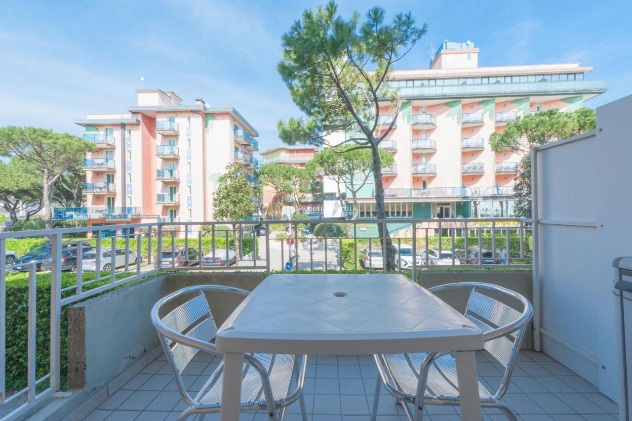 Residence Puerto Del Sol Immobiliare Pacella リド・ディ・イエゾロ エクステリア 写真
